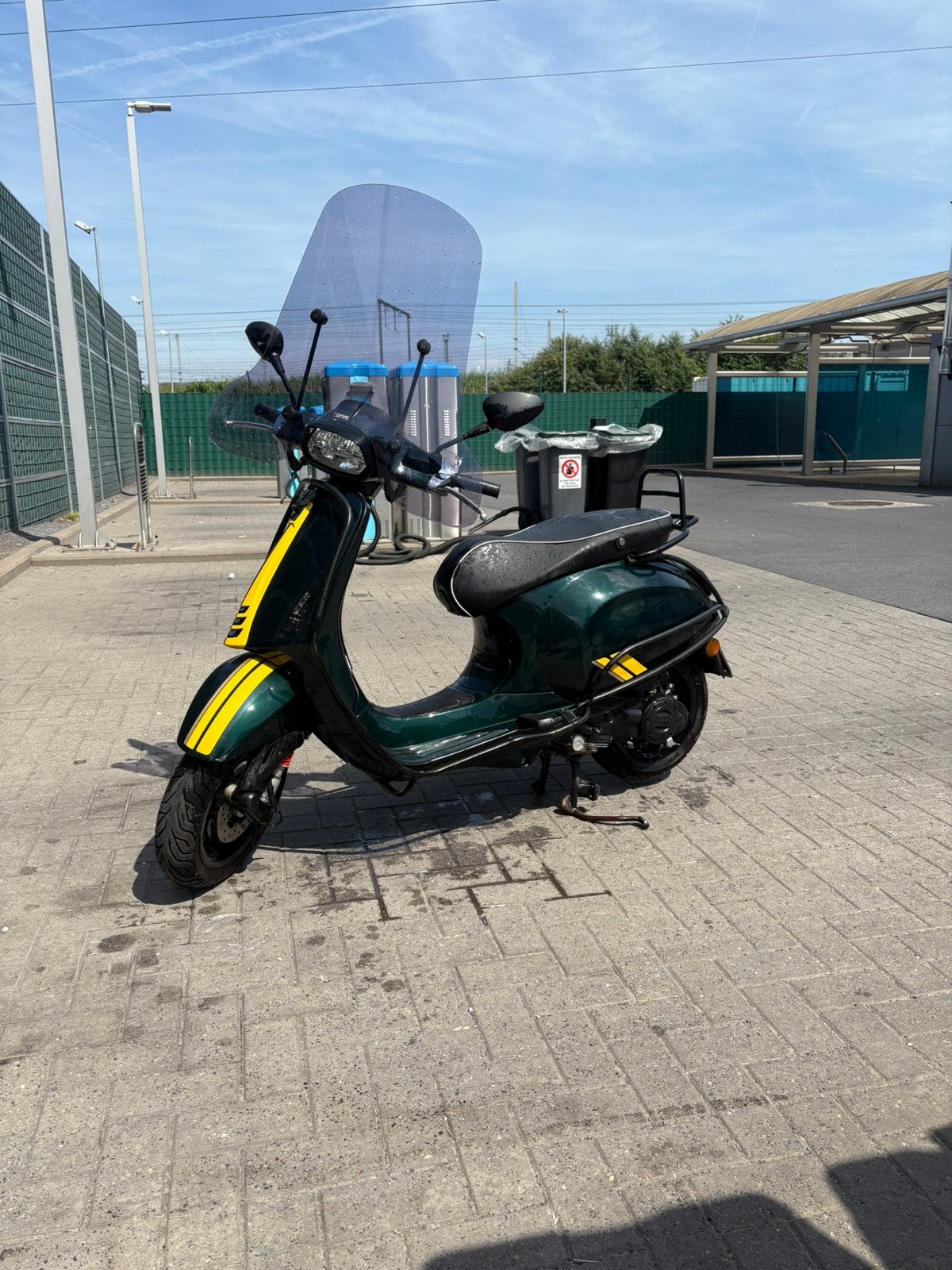 Vespa Sprint, Fietsen en Brommers, Scooters | Vespa, Ophalen, Zo goed als nieuw, Benzine, 50 cc