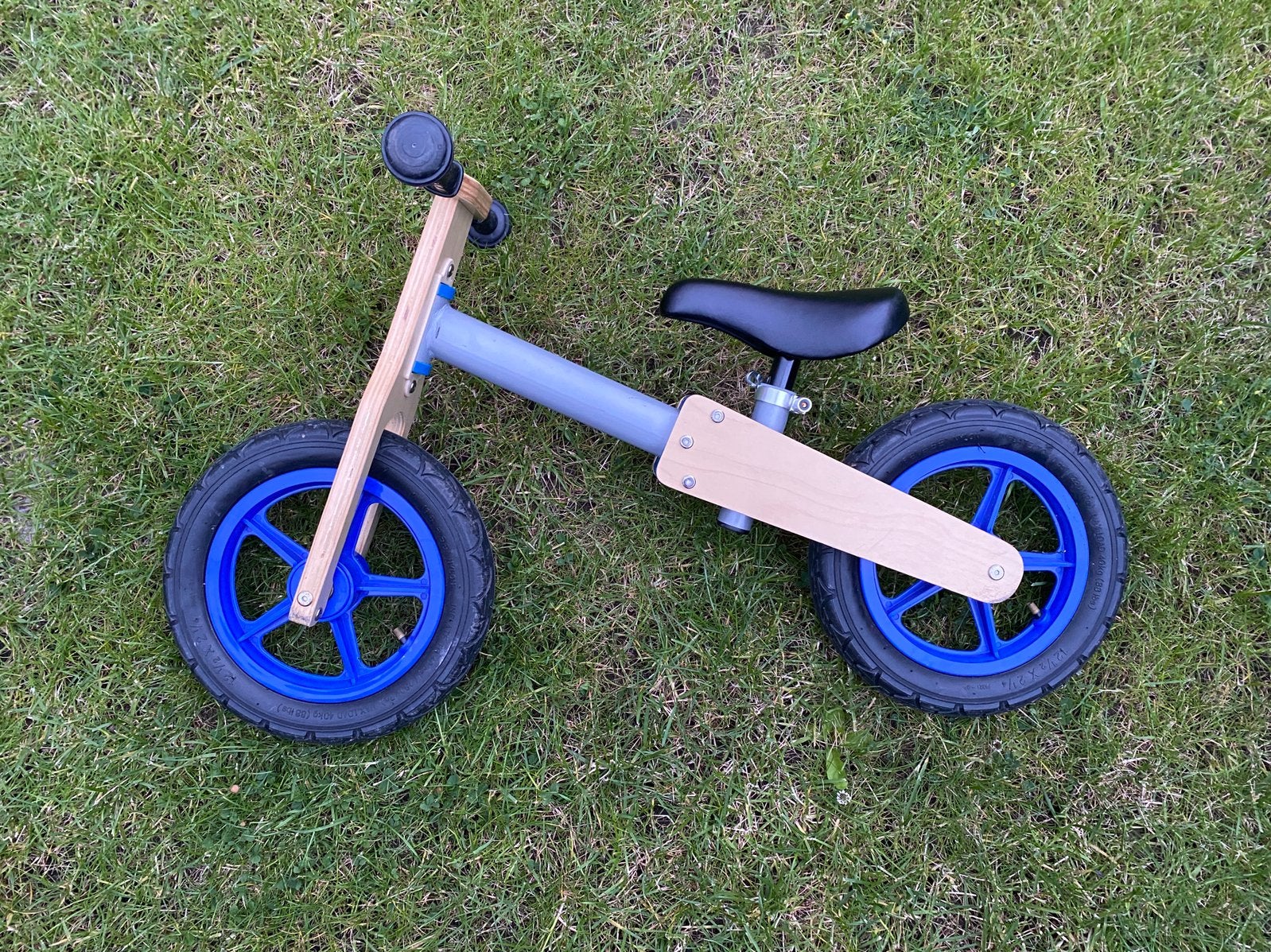 Houten loopfiets, Kinderen en Baby's, Ophalen, Zo goed als nieuw, Loopfiets