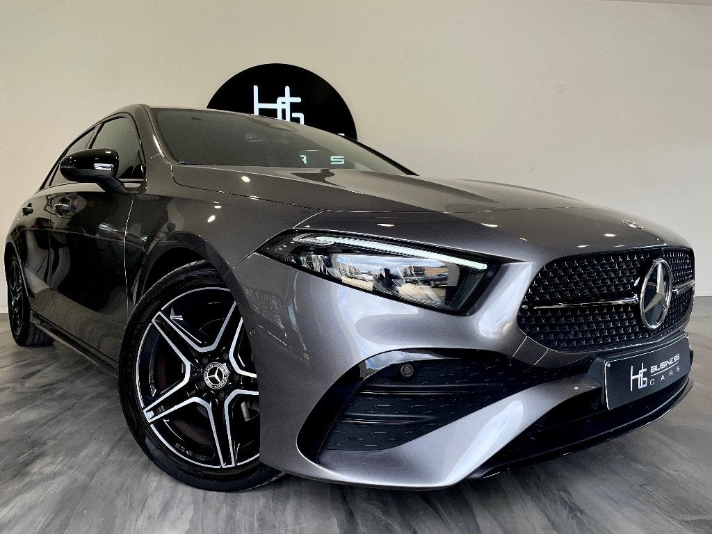 Mercedes-Benz A 180 d MOTEUR 2L/ PACK AMG/ FACELIFT/FULL LED, Autos, Achat, Entreprise, Noir, Automatique