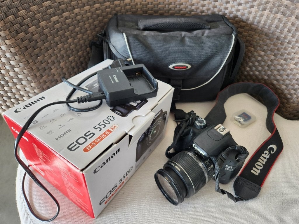 Canon EOS 550D met 18-55 IS lens, tas en doos, ophalen, 18 mégapixels, Canon, Moins de 4 fois, Enlèvement
