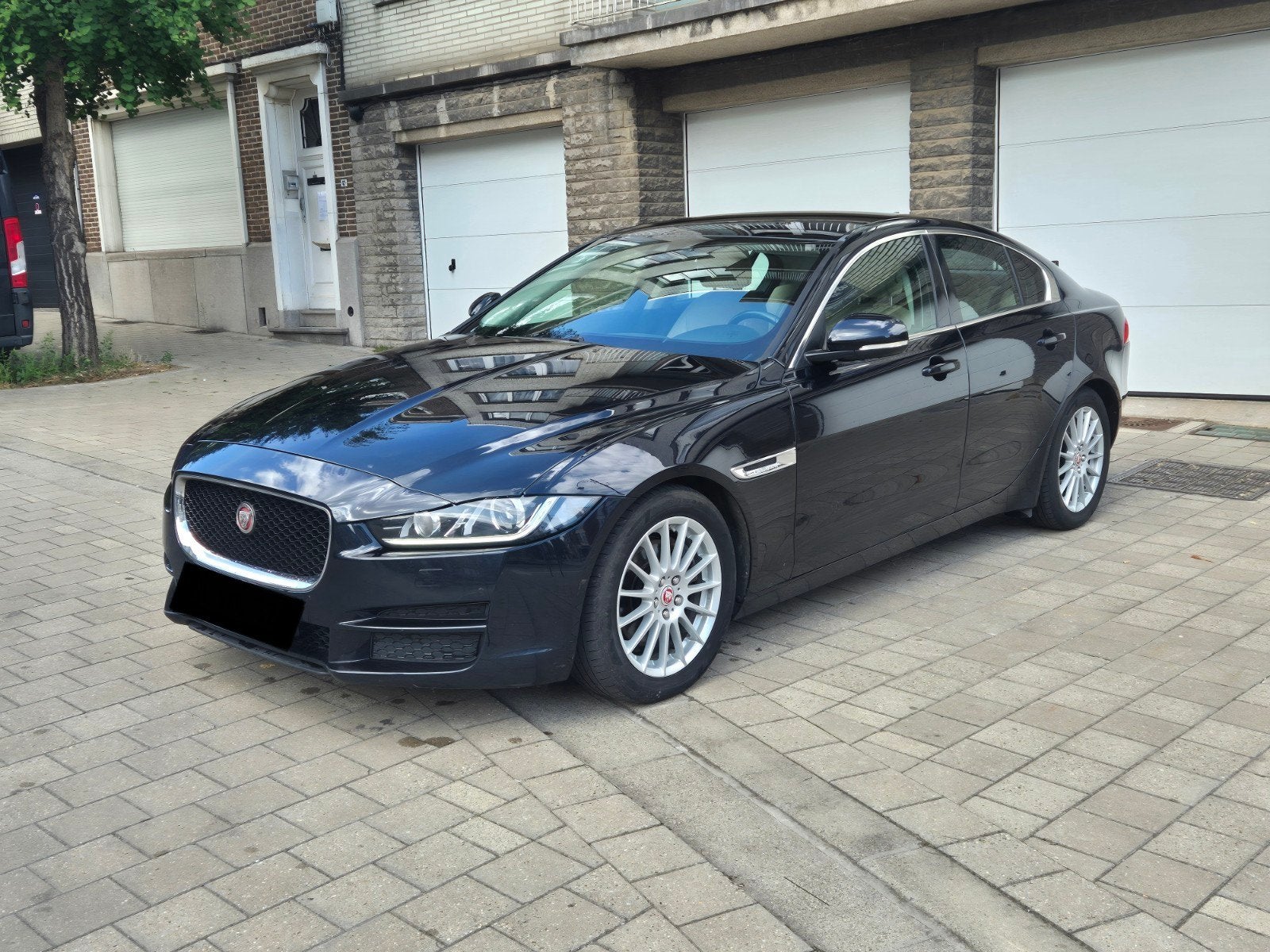 jaguar XE automatique, Autos, Jaguar, Cuir, Achat, Automatique, Particulier