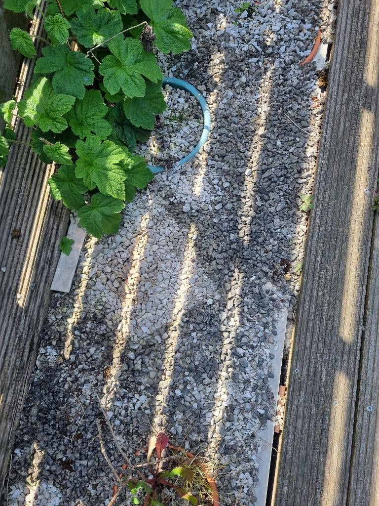 Gratis grind op te halen, Tuin en Terras, Ophalen, Gebruikt, Grijs, Grind