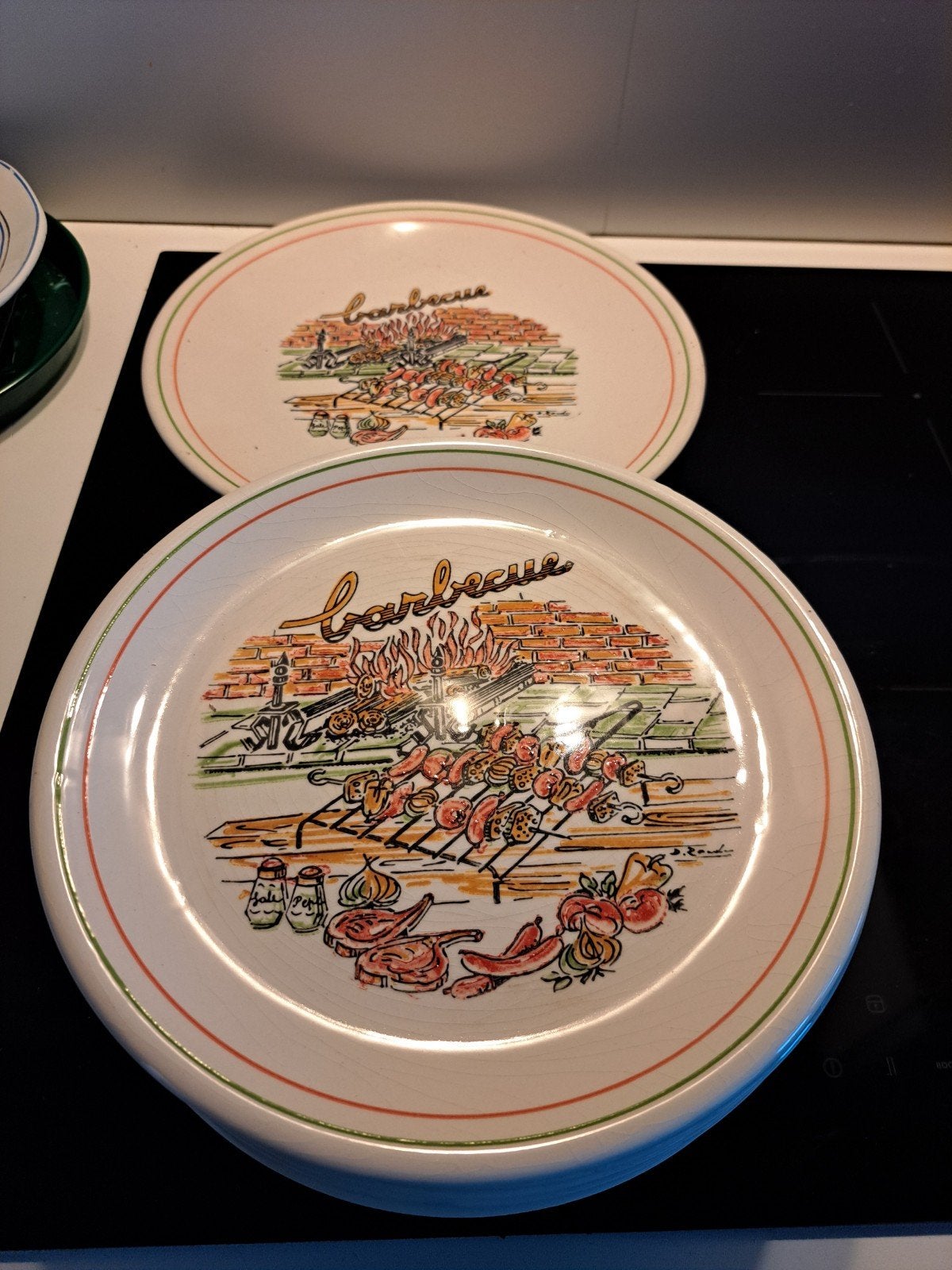 Ensemble barbecue (8assiettes + 1plat), Ophalen, Gebruikt
