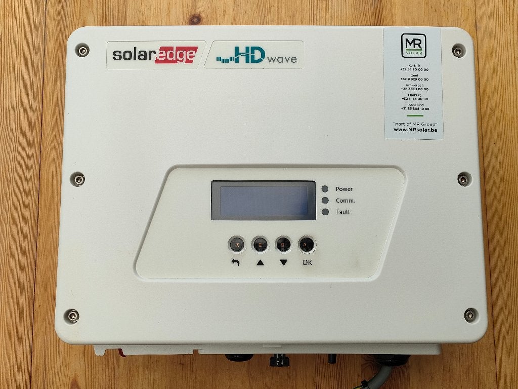 PV-omvormer, Bricolage & Construction, Panneaux solaires & Accessoires, Enlèvement, Comme neuf, Autres types, 200 watts-crêtes ou plus
