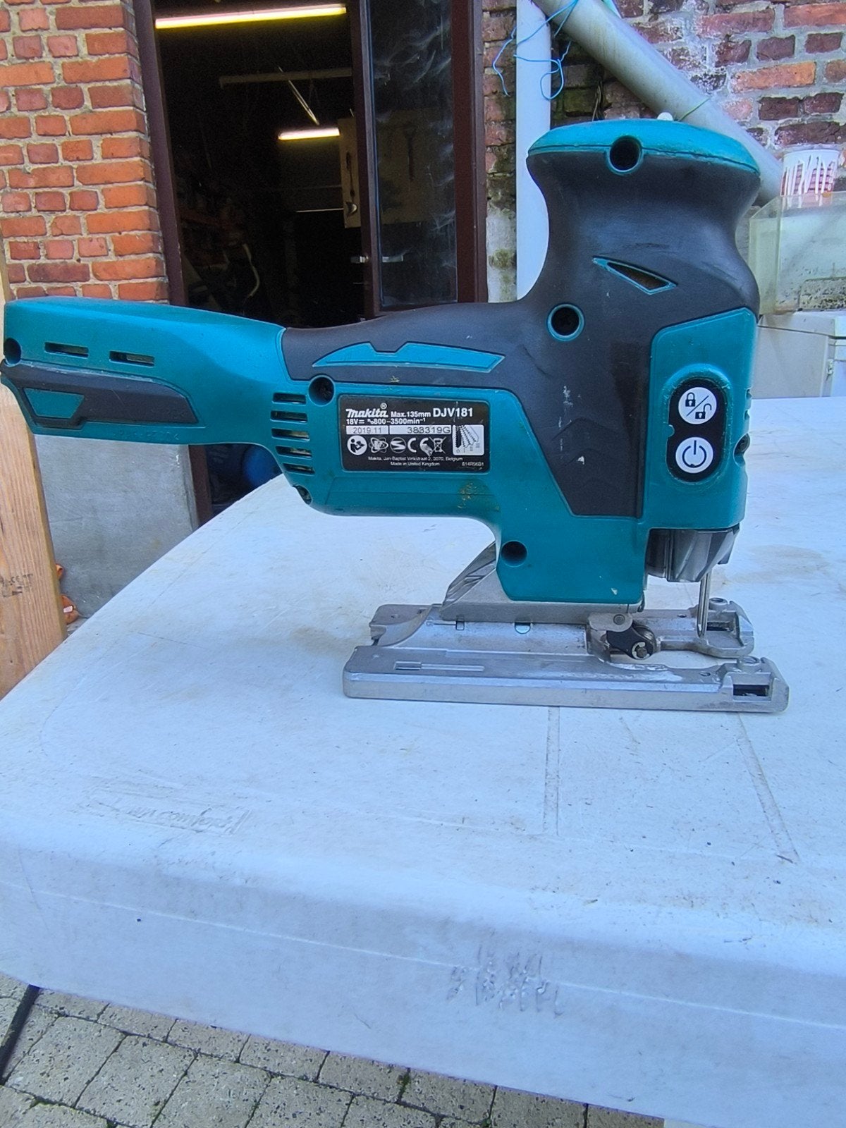 Makita decoupeer zaag, Doe-het-zelf en Bouw, Ophalen, Gebruikt