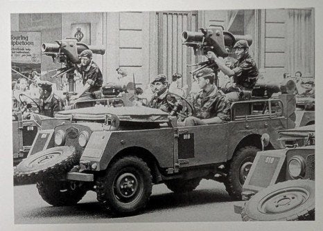 Land Rover Minerva Milan Set-up, Ophalen