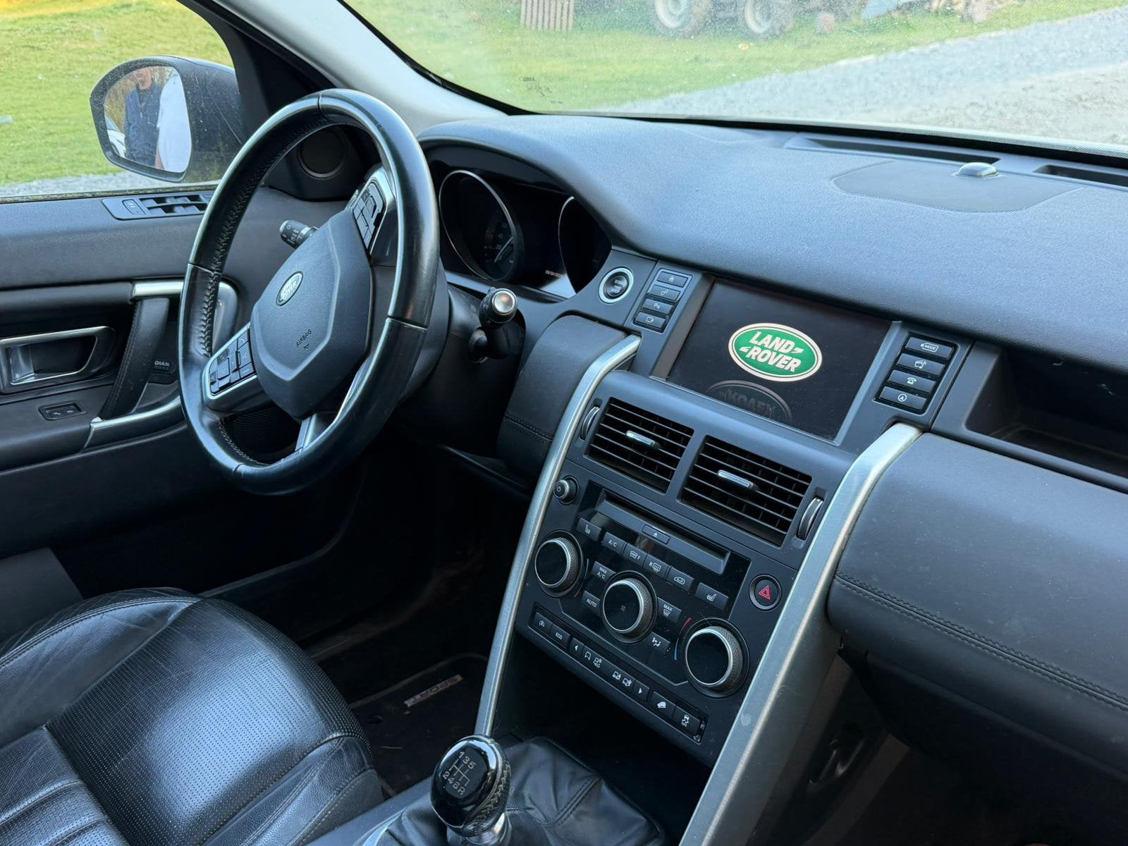 Land rover discovery 2L moteur demare pas marchan ou export, Autos, Land Rover, Cuir, Argent ou Gris, Achat, Euro 6