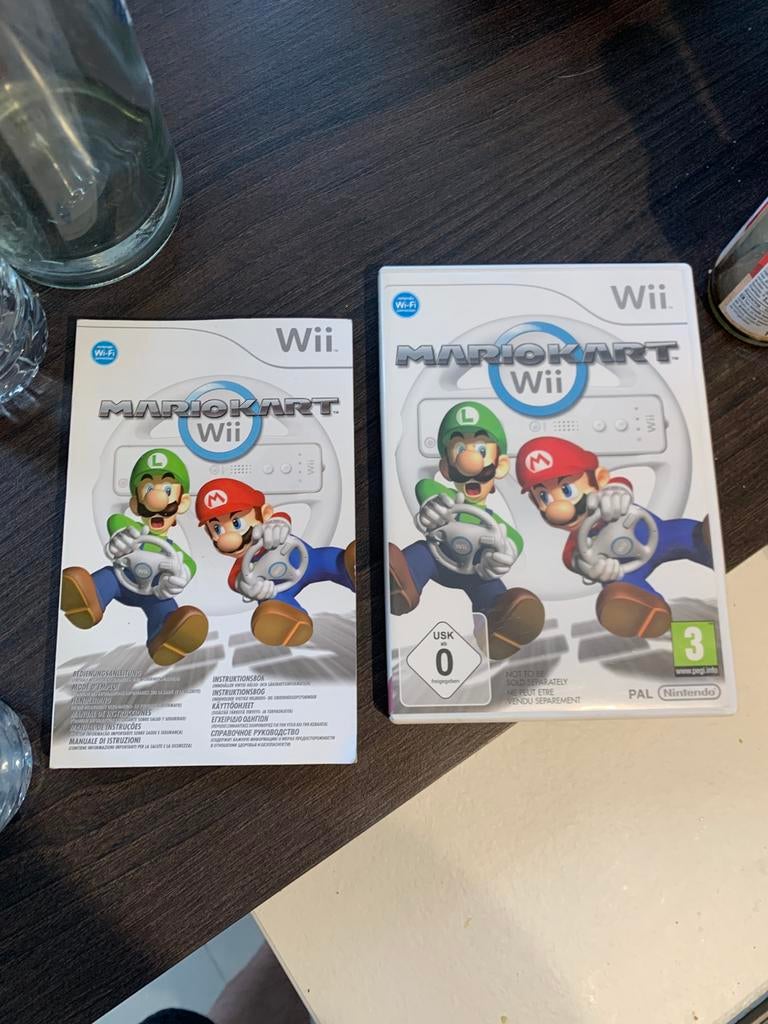 Mario kart Wii, Games en Spelcomputers, Games | Nintendo Wii, Ophalen of Verzenden, Zo goed als nieuw