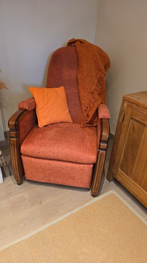 Fauteuil de relaxation électrique et releveur, 75 à 100 cm, Bois, Enlèvement, Utilisé