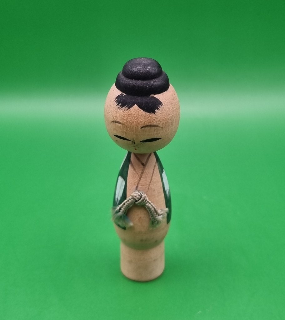 Kokeshi vintage gracieux de Mamoru Izu (1925—2019), Antiquités & Art, Enlèvement ou Envoi, Japon, Bois, Peint