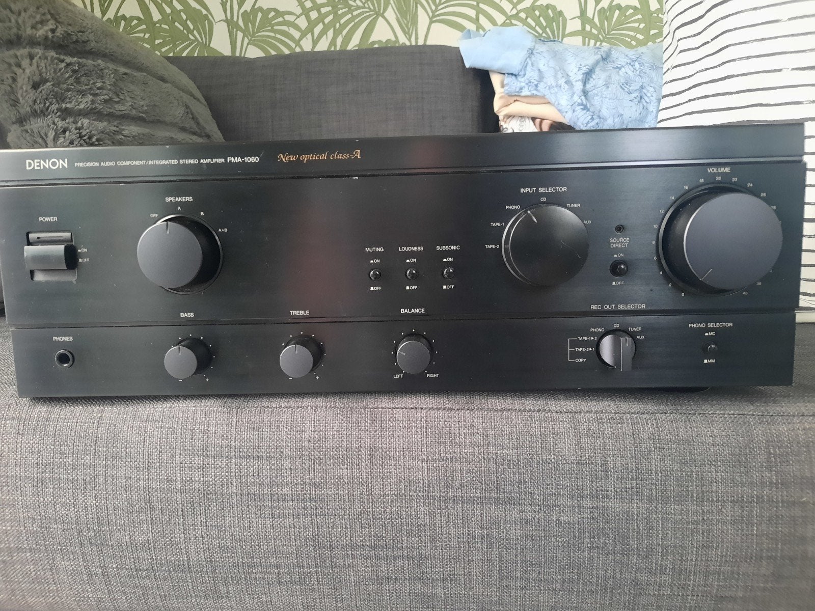 Denon PMA-1060 versterker nog in goede staat., Ophalen, Gebruikt, Denon, 60 tot 120 watt