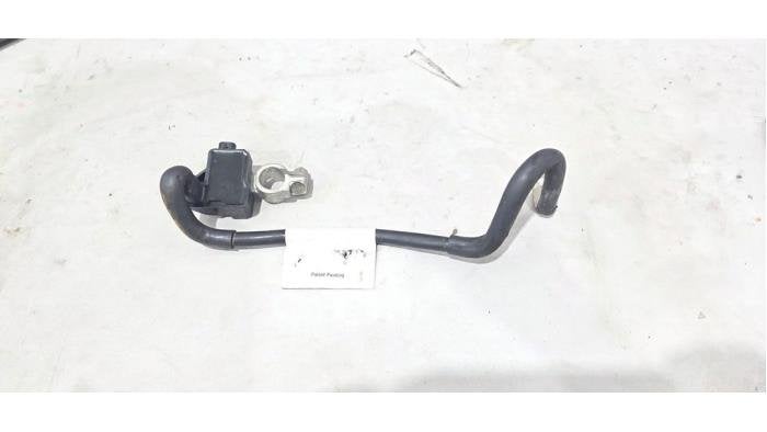 Borne de batterie d'un Audi Q3, -, 3 mois de garantie, Audi, Utilisé