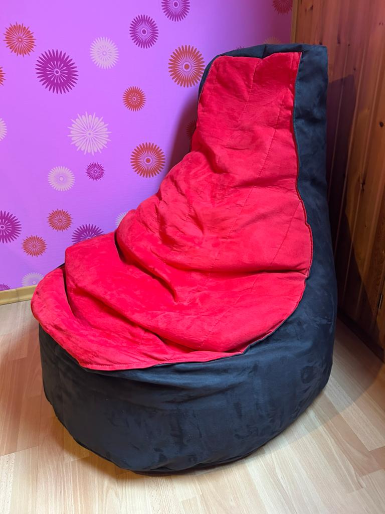 Zitzak zwart rood, Huis en Inrichting, Zitzakken, Ophalen, Zo goed als nieuw, Rood, Zitzak