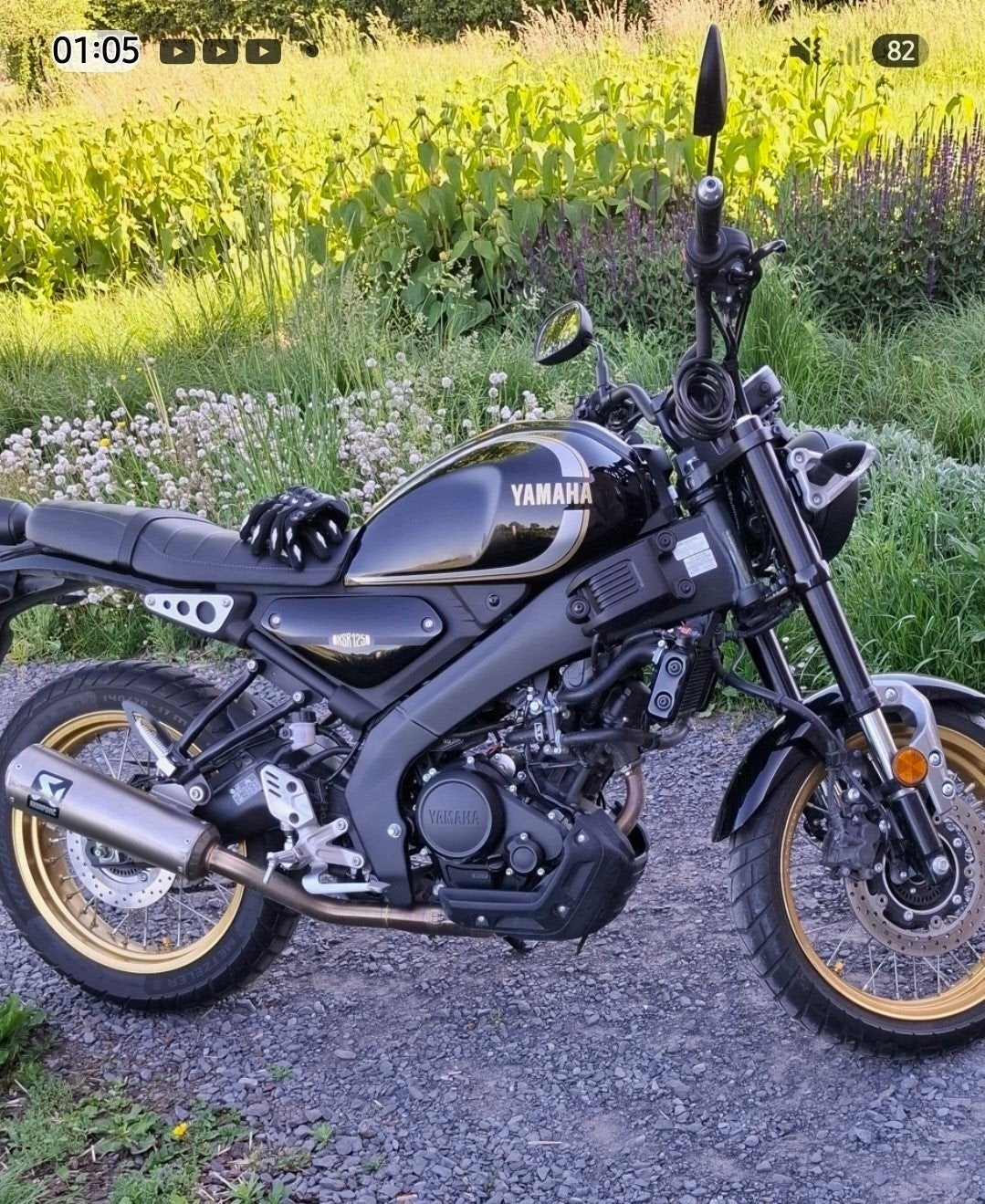 Yamaha 125cc Gold Edition met Akrapovivic als nieuw, Motos, Motos | Yamaha, Occasion, Particulier, Autre, 1 cylindre