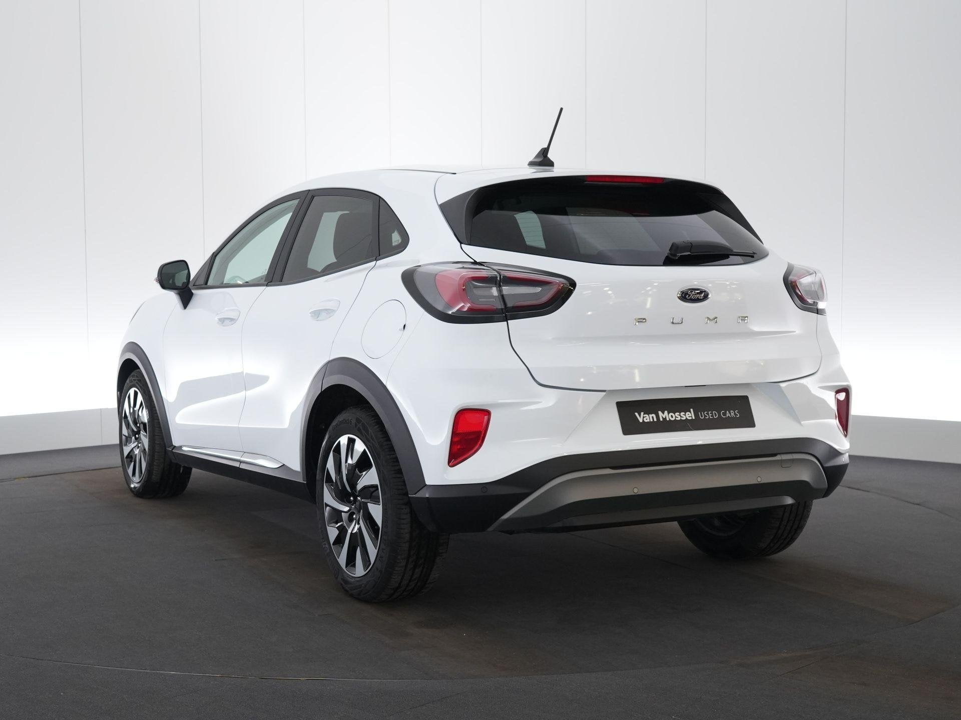 Ford Puma Titanium, https://public.car-pass.be/vhr/af8df9cf-849f-411c-8808-204797b75d8e, Stof, Bedrijf, Handgeschakeld