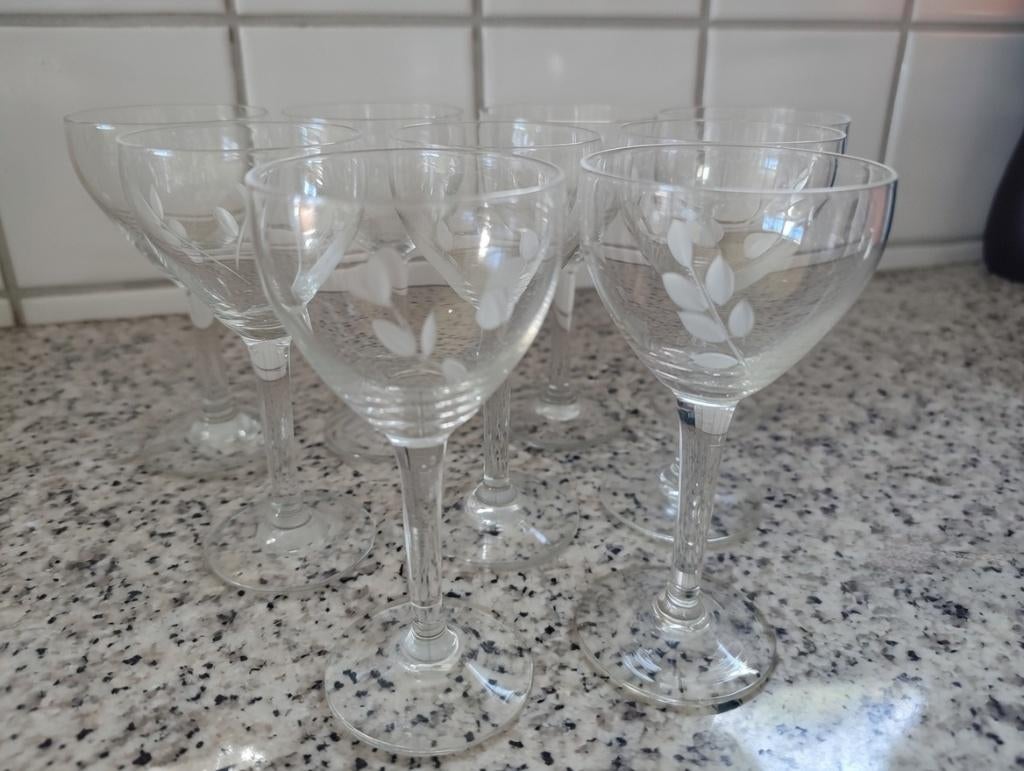 9 kleine kristallen glazen, Antiek en Kunst, Ophalen
