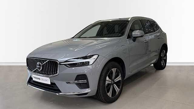 Volvo XC60 Core Bright T6 AWD Plug-in hybride | Adapt Cruise, Automaat, Parkeersensor, Euro 6, 1969 cc