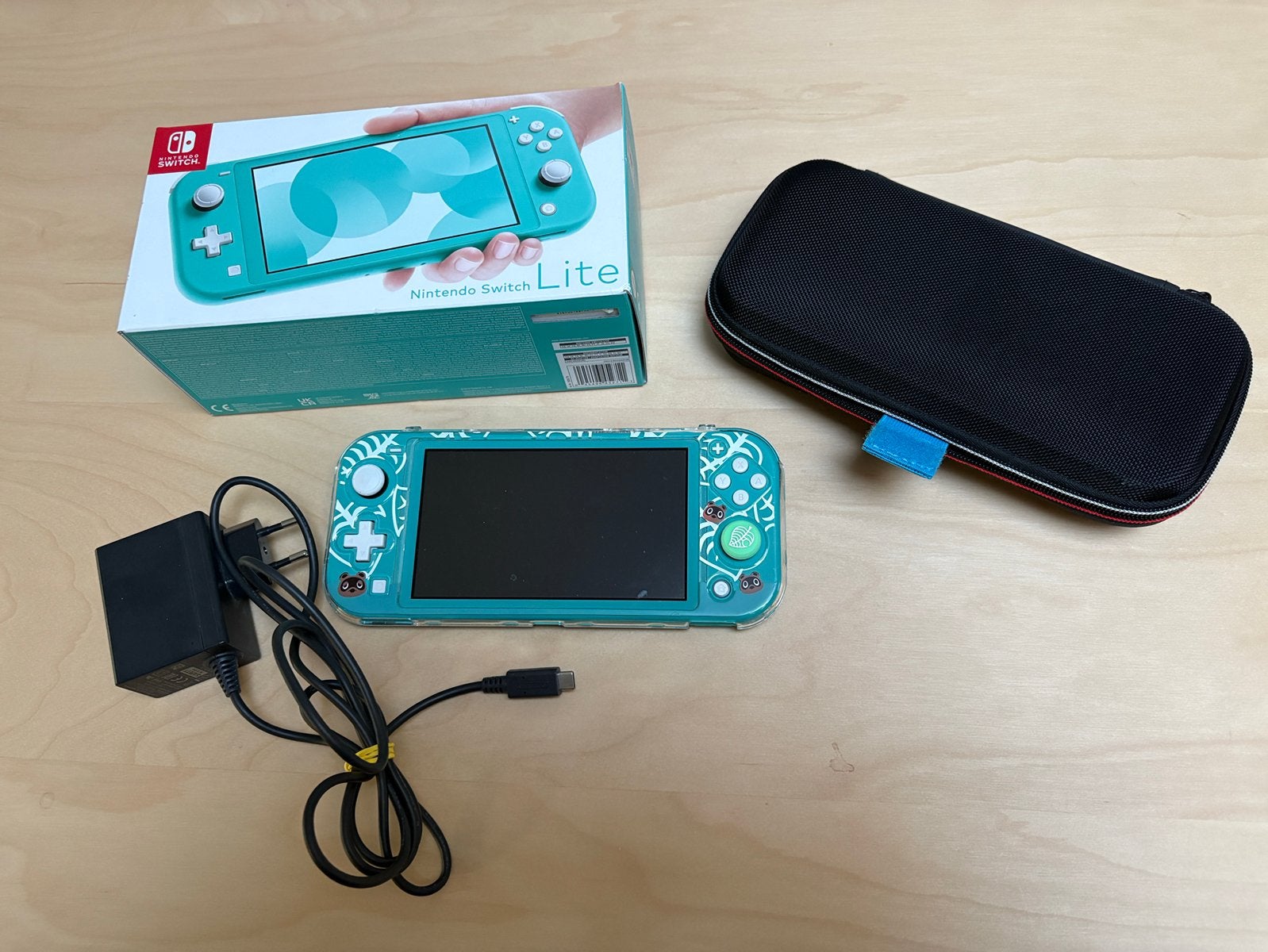 Nintendo Switch Lite + cases, Games en Spelcomputers, Ophalen, Zo goed als nieuw