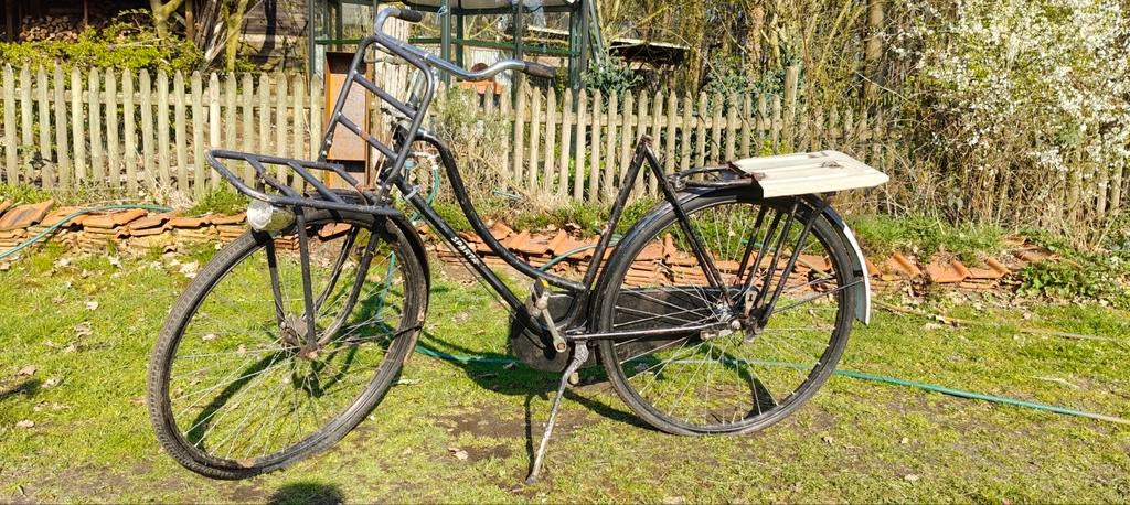 Retro Fiets met rekje, Ophalen