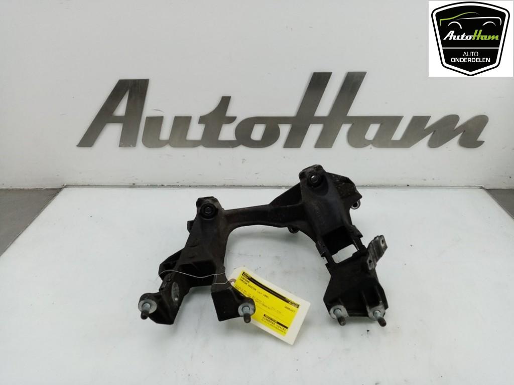 SUBFRAME Porsche Boxster (986) (|98633115106|98633105106|), Gebruikt, Porsche