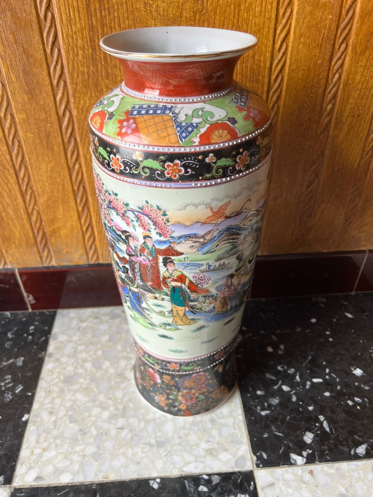 Grote chinese vaas, Ophalen