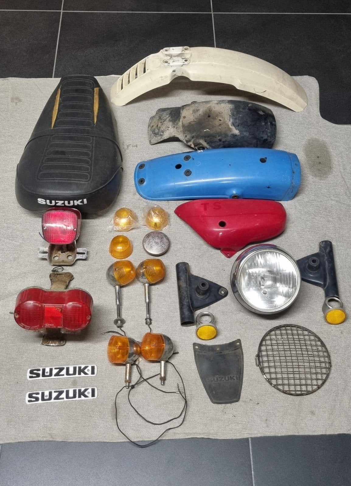 Suzuki ts250 onderdelen, Ophalen