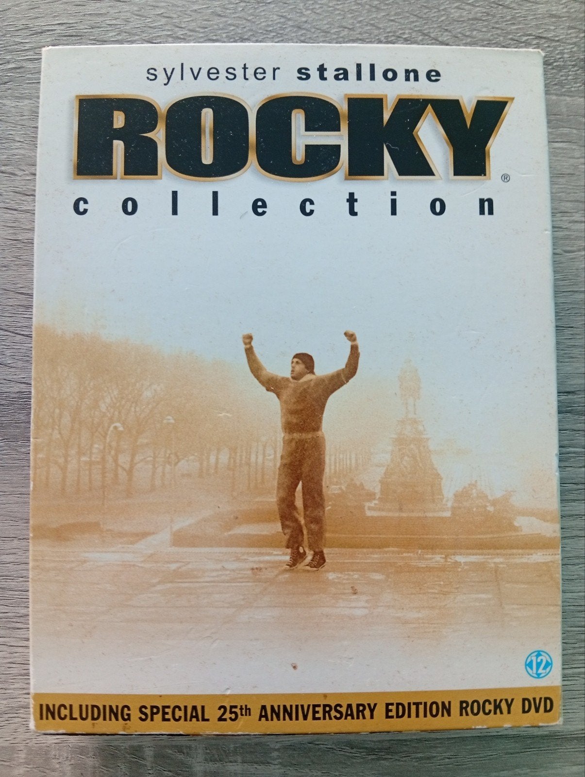 Coffret DVD de la collection Rocky Sylvester Stallone, Action, Enlèvement ou Envoi, Anglais, Matériel bonus