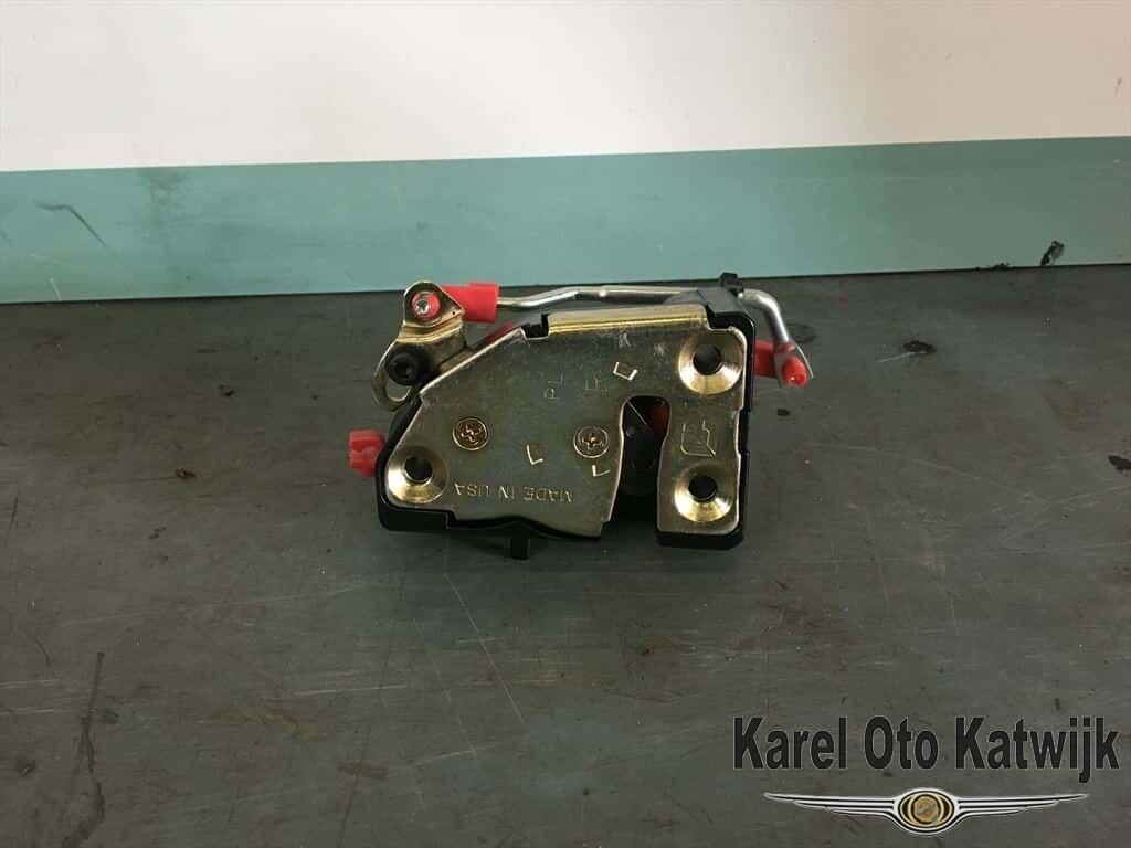 Door Lock Motor Jeep Cherokee rechts achter 1999 - 2001, Auto-onderdelen, Jeep, -, -, Nieuw