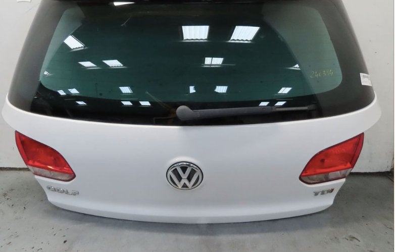 coffre Hayon golf 6 blanc en excellent etat complet, Enlèvement, Utilisé, Volkswagen, Haillon arrière
