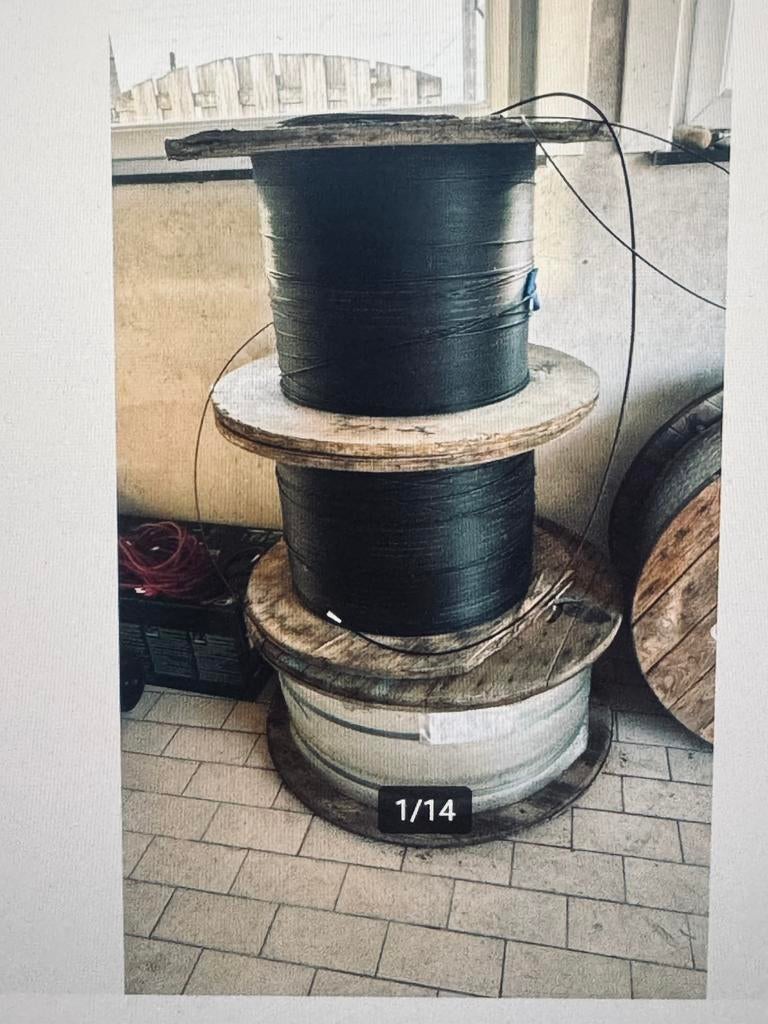 FIBER Kabels - Alles voor 79euro :12.000 meter, Ophalen
