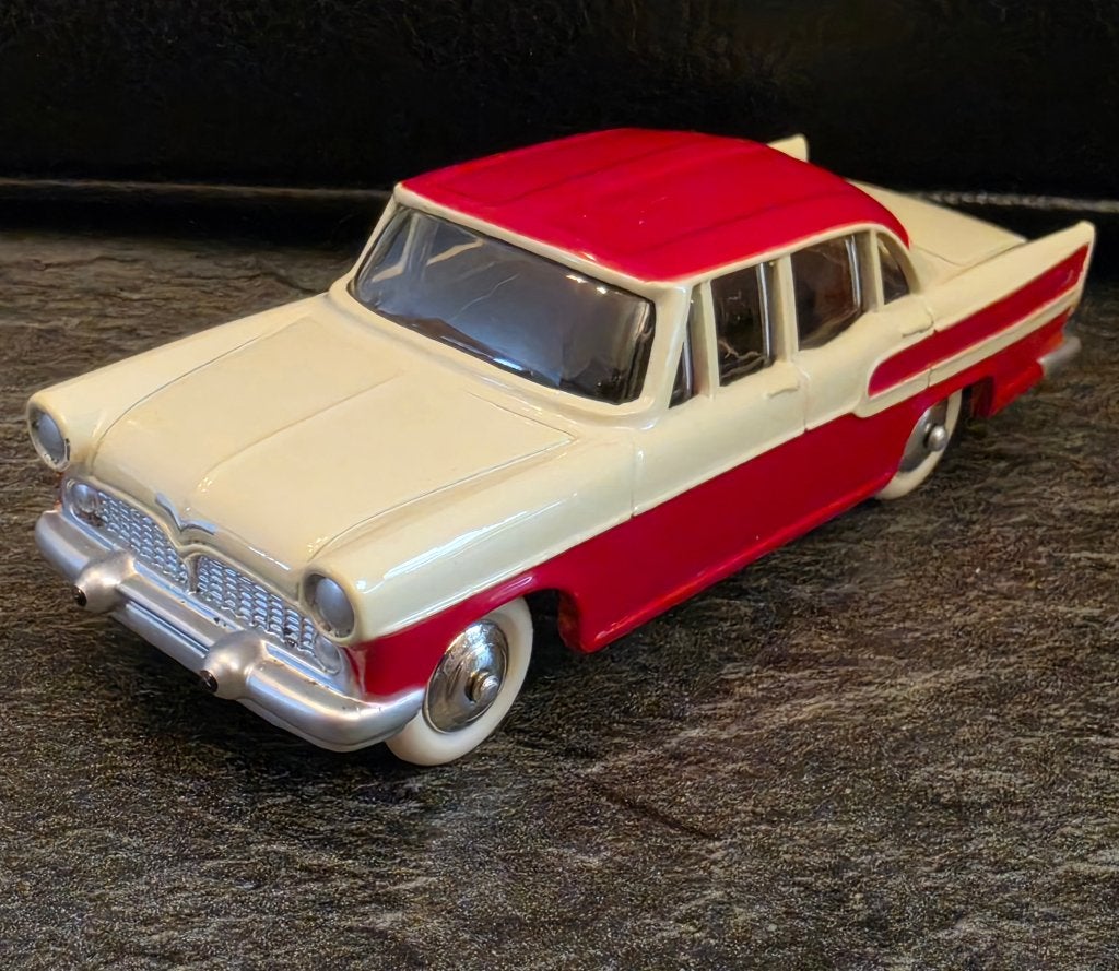 Dinky Toys Atlas Editions SIMCA CHAMBORD 24K 24 K, Enlèvement ou Envoi, Comme neuf, Voiture, Dinky Toys