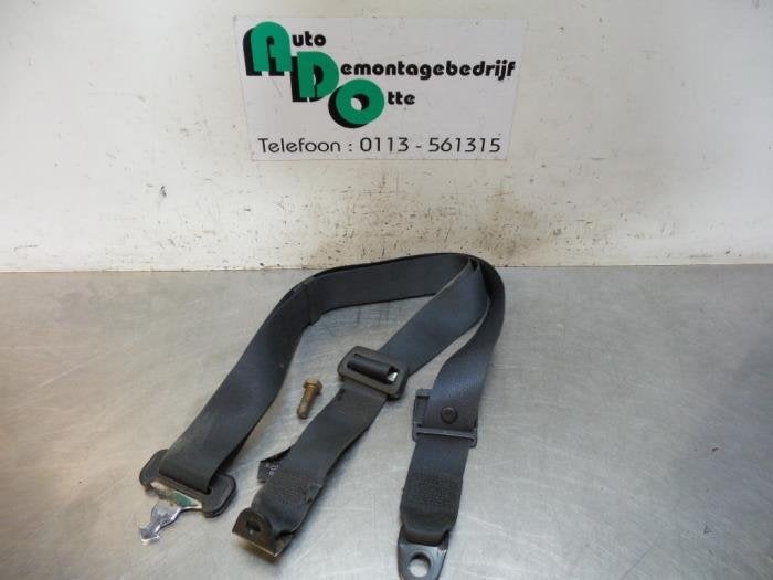 Ceinture de sécurité arrière gauche d'un Austin Mini, Autos : Pièces & Accessoires, Habitacle & Garnissage, Austin, Utilisé, 3 mois de garantie