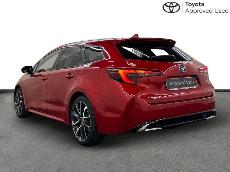 Toyota Corolla 196hp HEV TS Premium | head up | all seasons, Rouge, Euro 6, Corolla, 5 portes