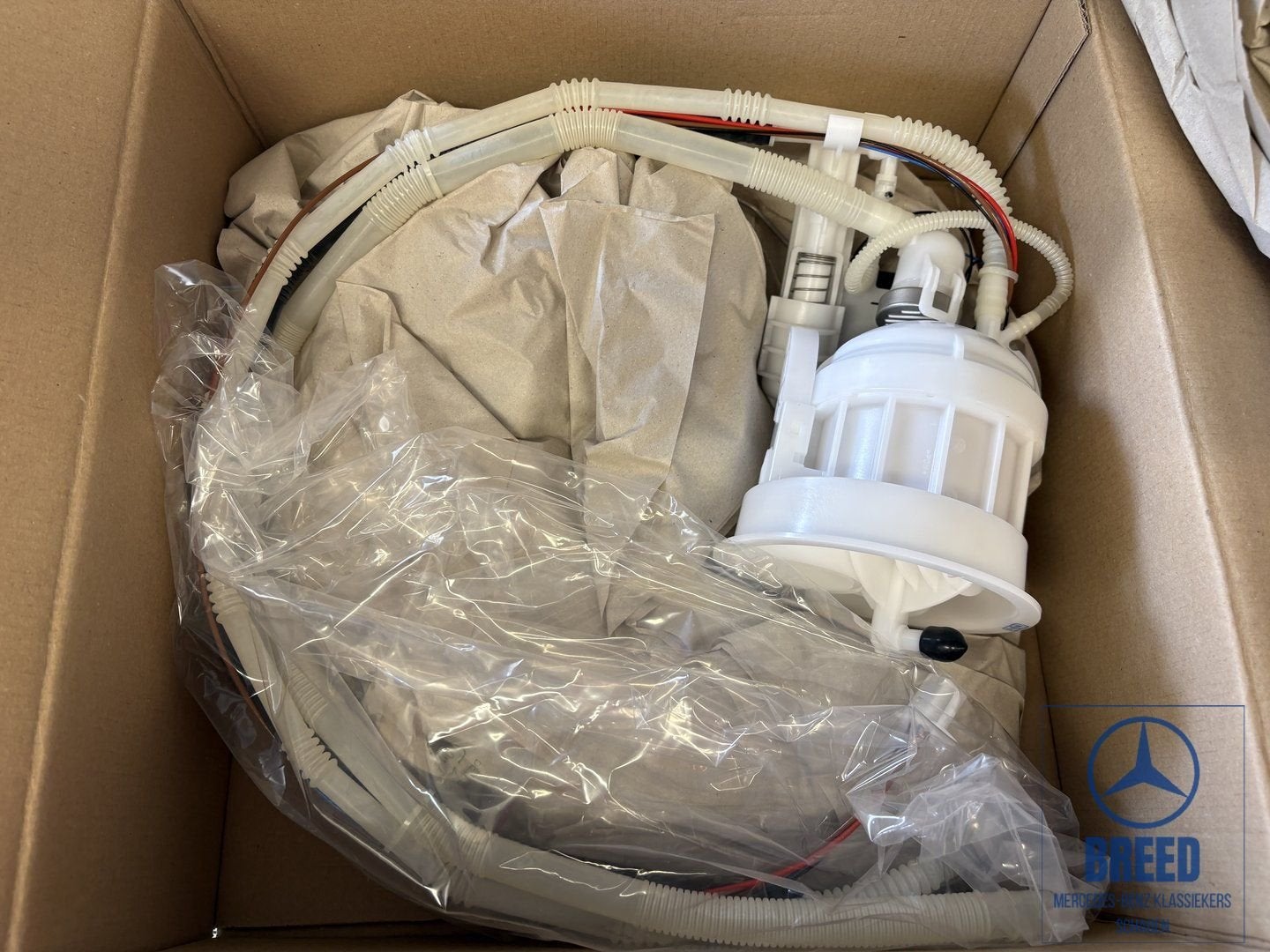 NOS brandstofpomp voor Mercedes-Benz W211 E-Klasse C219 CLS, Neuf, -, -, Enlèvement ou Envoi