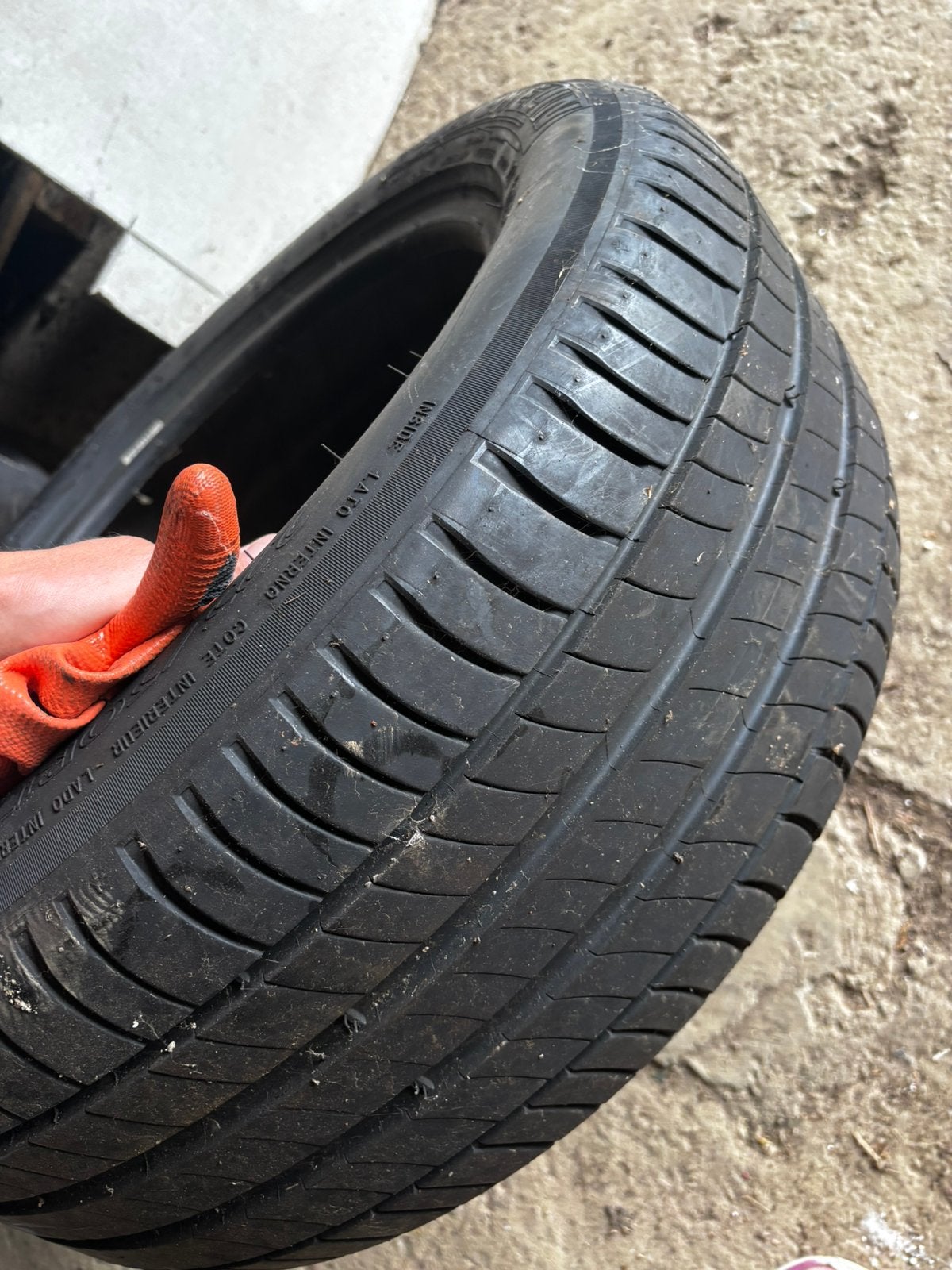 Pneus Michelin 225/50R17 98W, Véhicule de tourisme, Pneus été, Enlèvement, Utilisé