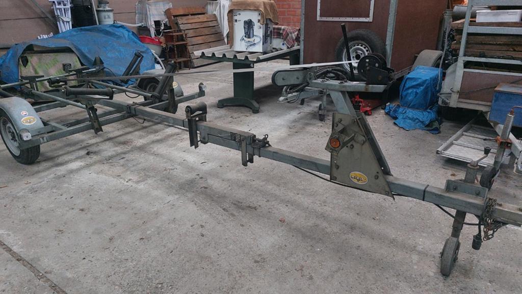 RIBA boottrailer, Ophalen