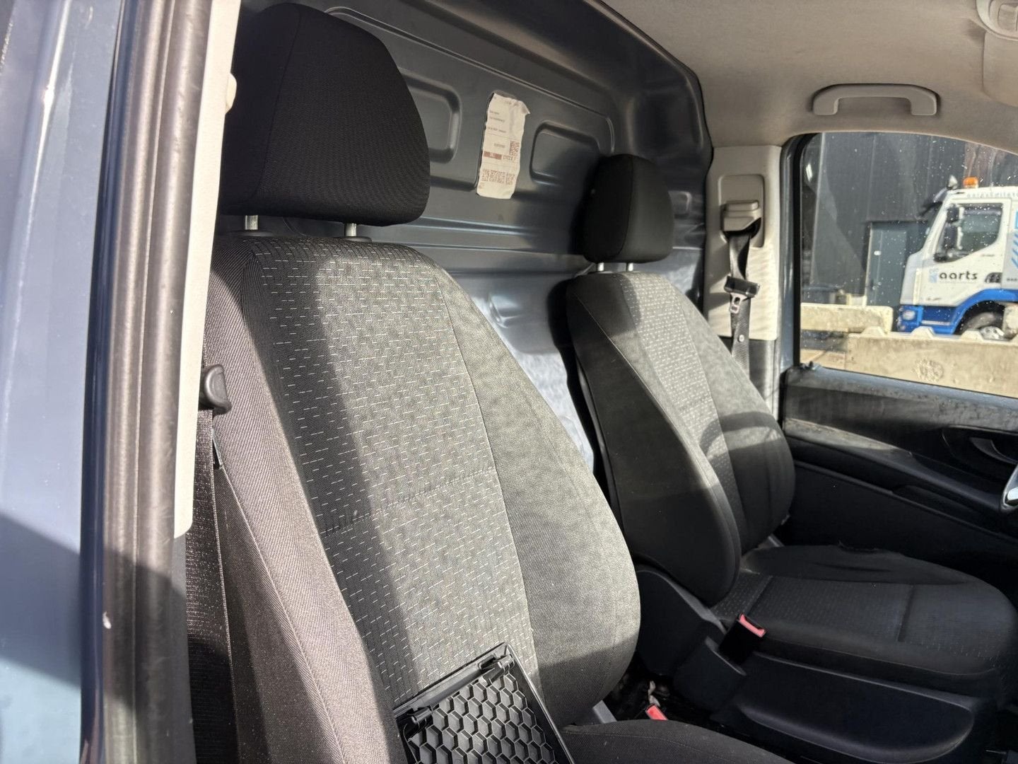 Mercedes-Benz Vito 110 CDI Functional Lang | € 4.450,- NETTO, Electronic Stability Program (ESP), Bedrijf, Te koop, Mercedes-Benz