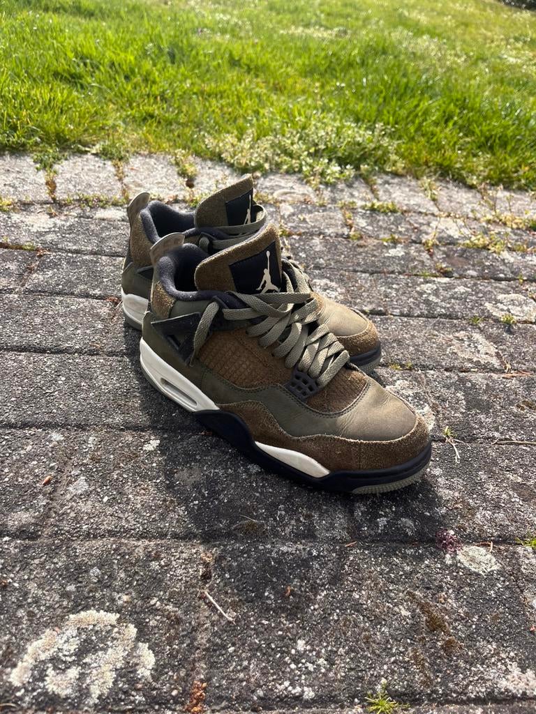 Air Jordan 4 olive green, Ophalen, Overige kleuren, Sneakers, Gedragen