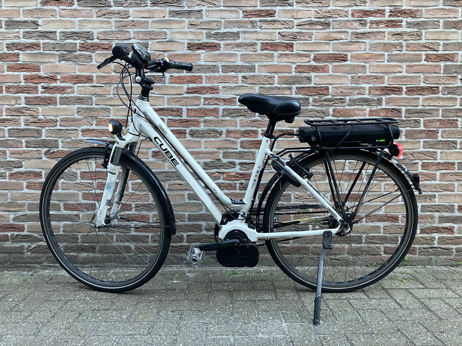 Cube elektrische damesfiets met Bosch middenmotor, Ophalen, Zo goed als nieuw, Cube