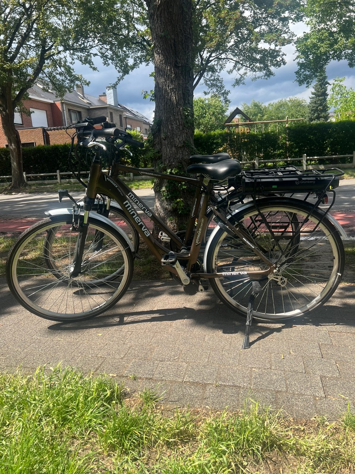 2 elektrische fietsen minerva met middenmotor, Ophalen, Zo goed als nieuw
