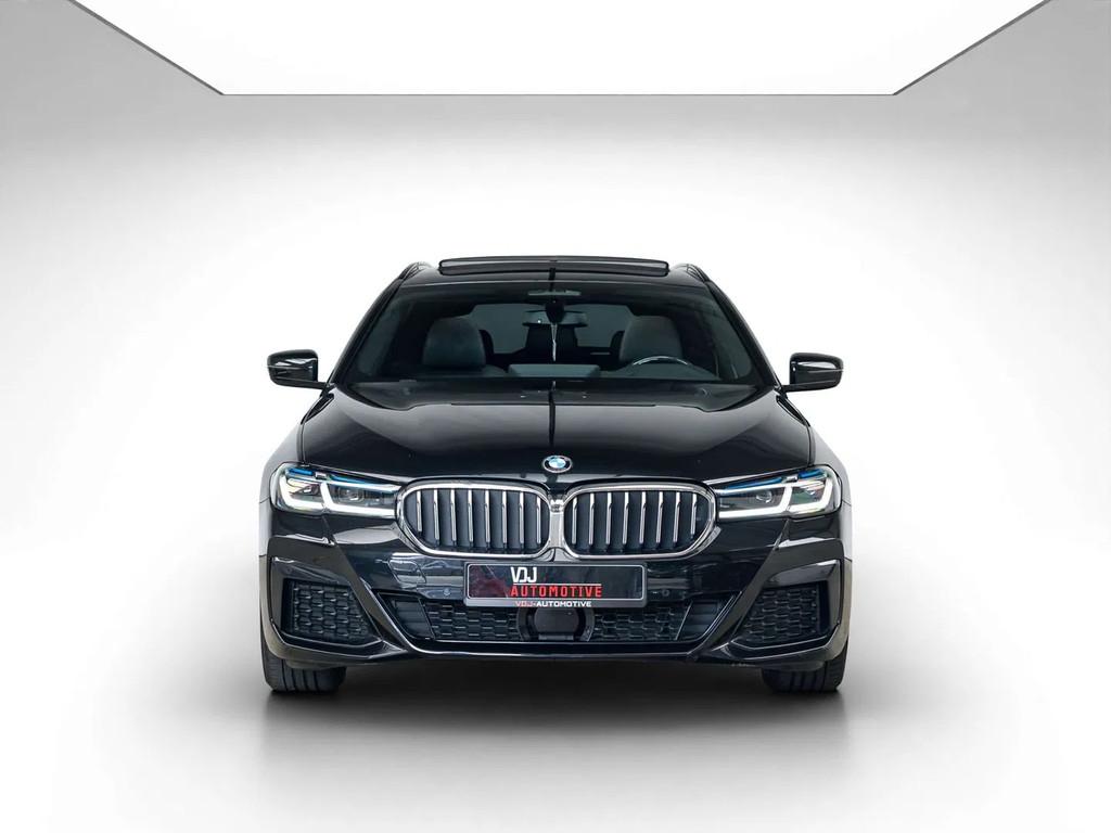 BMW 5 Serie 530 530e X DRIVE | BTW | GARANTIE | M PAKKET | P, Auto's, Automaat, 4 cilinders, Leder, Bedrijf