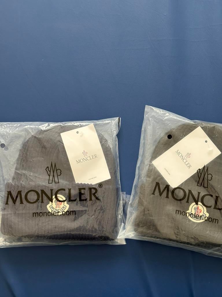 Moncler muts, Kleding | Heren, Mutsen, Sjaals en Handschoenen, Ophalen of Verzenden, Overige maten, Muts