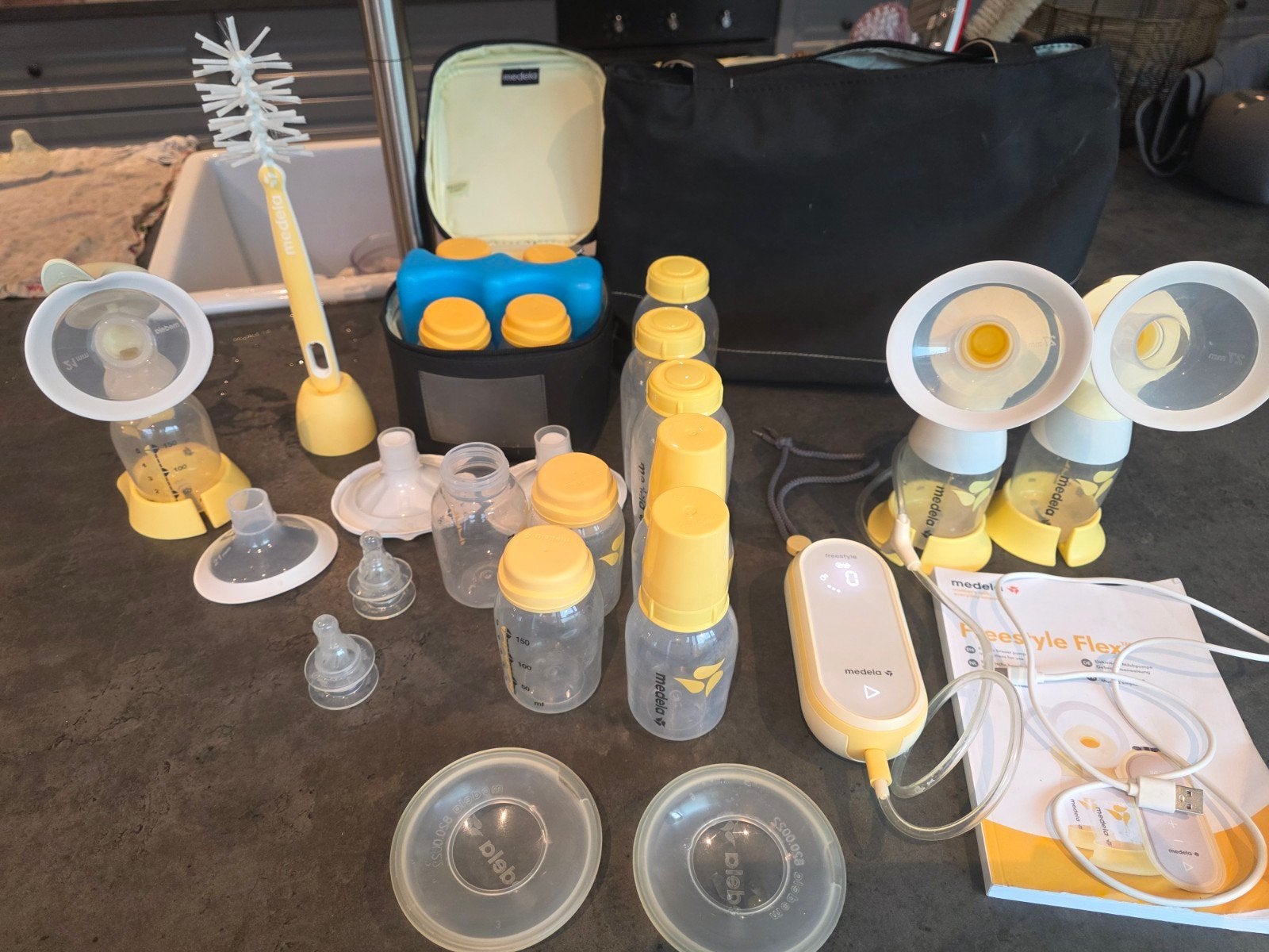 medela freestyle flex set + handkolf, Kinderen en Baby's, Babyvoeding en Toebehoren, Ophalen, Gebruikt, Medela, Borstkolf