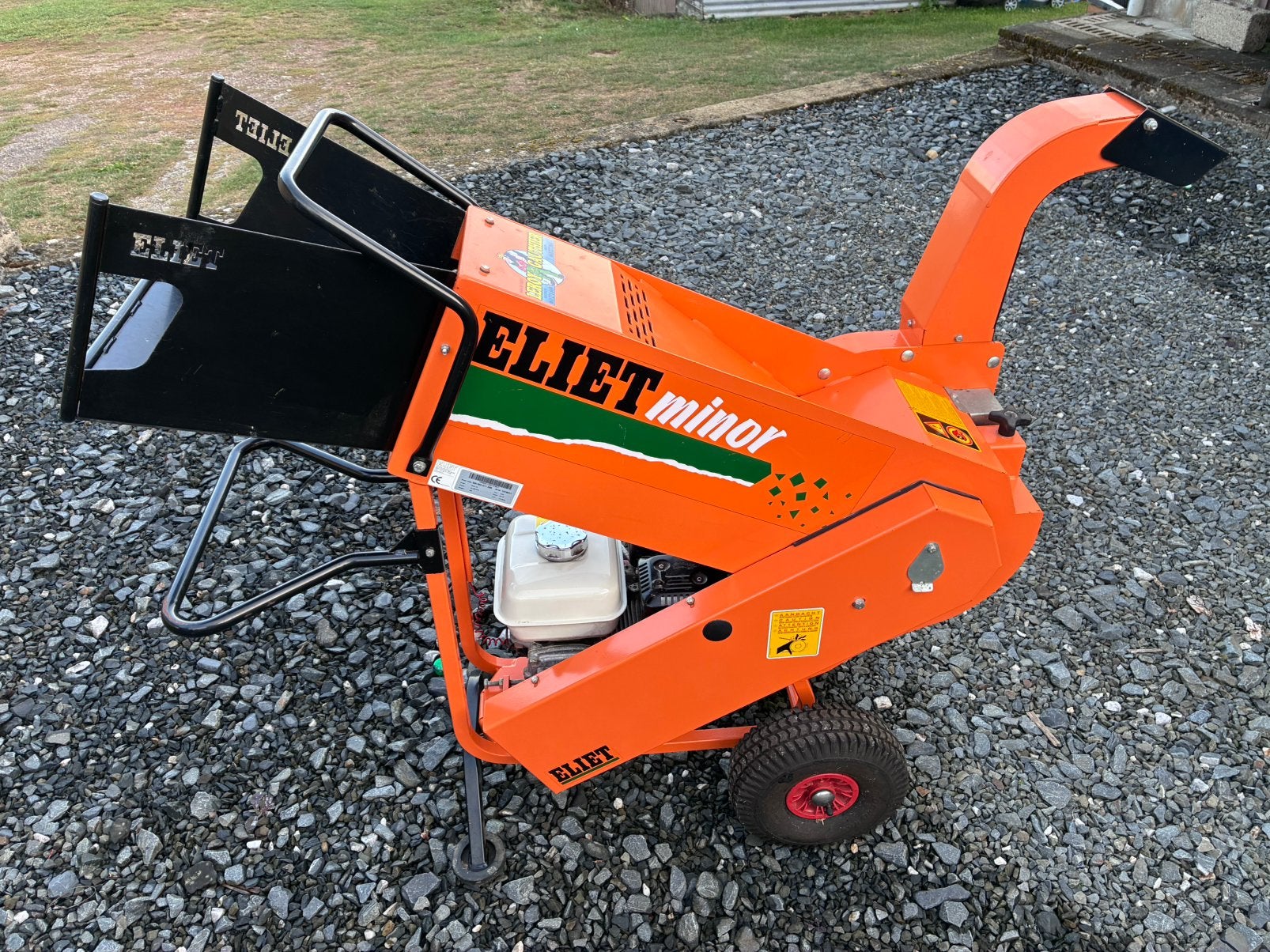 Eliet Minor 4S versnipperaar — Honda GX200-motor van 6,5 pk, Ophalen, Zo goed als nieuw, ELIET MINOR