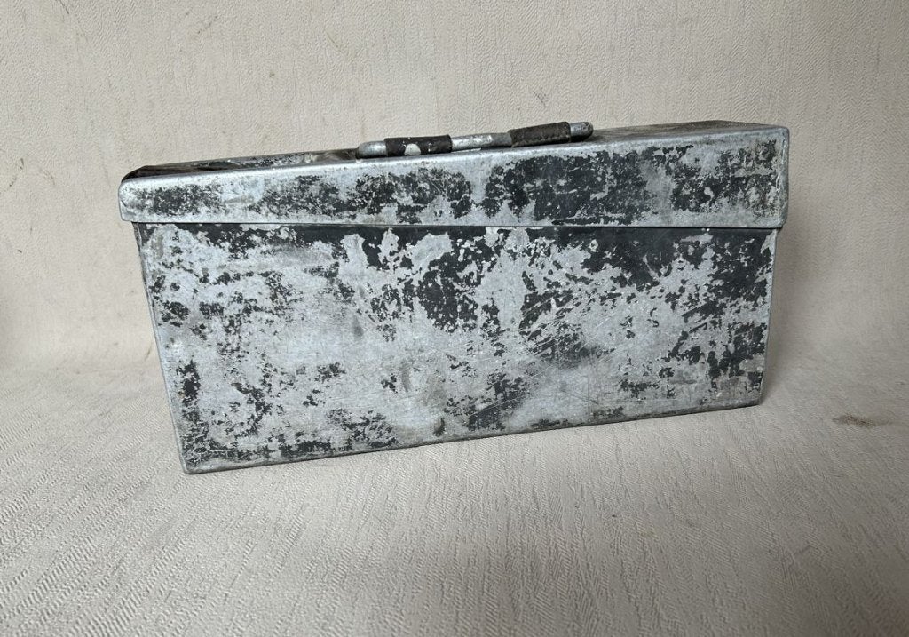wo2 - Aluminium Luftwaffe Patronenkaste 34, alle leertjes, Collections, Enlèvement ou Envoi, Armée de l'air, Caisse ou Géocache