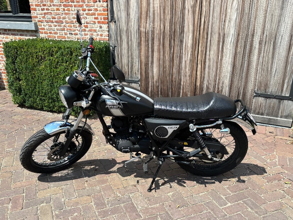 Mash Fifty 50, Fietsen en Brommers, Brommers | Overige merken, Zo goed als nieuw, Klasse B (45 km/u), Ophalen