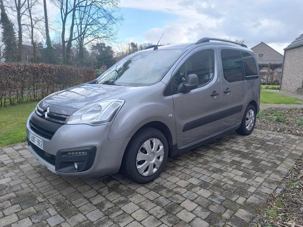 Citroën Berlingo  #benzine #euro 6b met GARANTIE, Euro 6, Handgeschakeld, Zilver of Grijs, MyWay