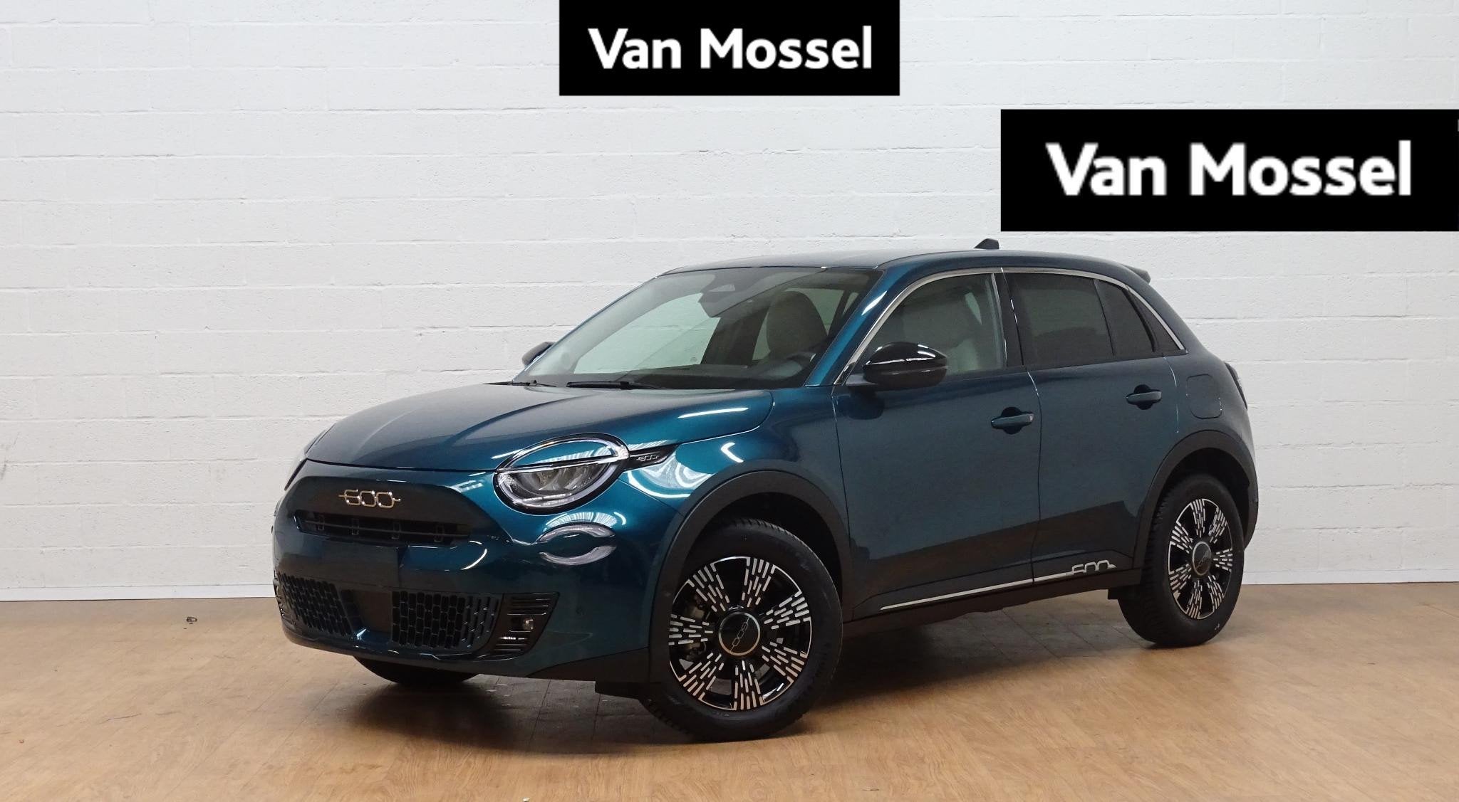 Fiat 600 1.2 Hybrid 110cv DCT La Prima verwacht, Autos, Achat, 1280 kg, Entreprise, 620 kg