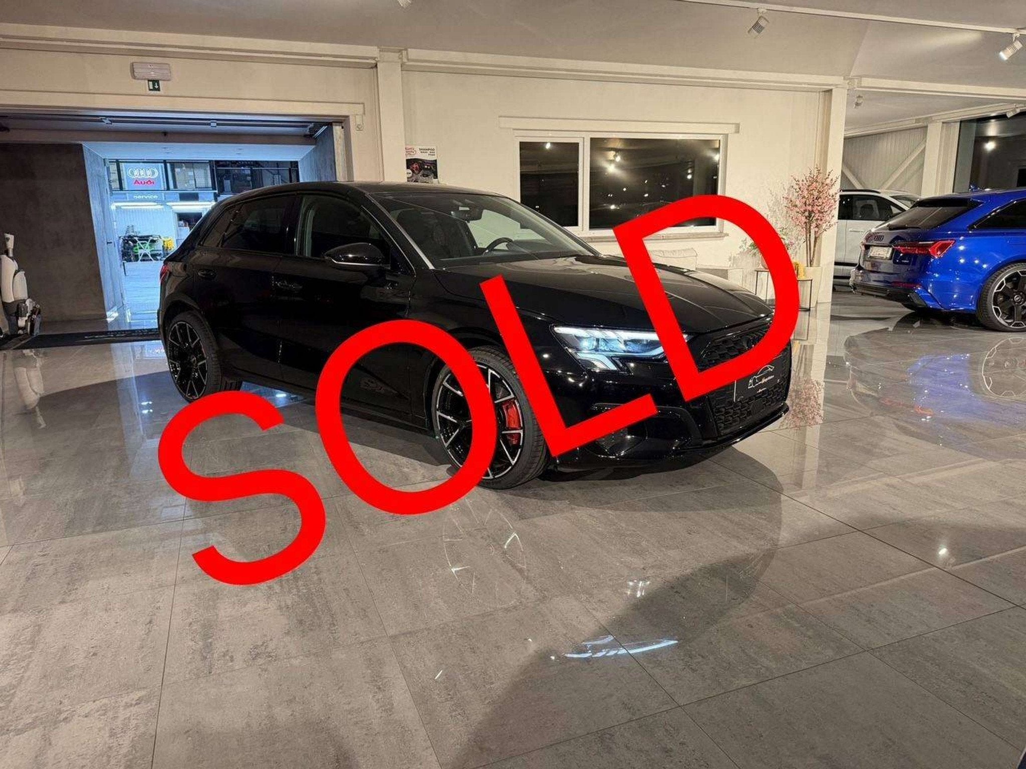 Audi A3 SOLD BIJ GARAGE VRIENS YVES BV! (automatique), Autos, Achat, Euro 6, Autres carburants, Noir