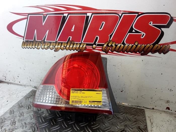 Feu arrière gauche d'un Honda Civic, Honda, -, -, 3 mois de garantie